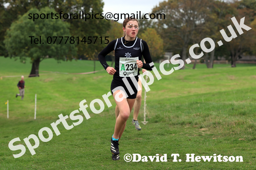 Senior Womens relay, 2025 Northern Cross Country Relays, Graves Park, Sheffield. Photo: David T. Hewitson/Sports for All Pics